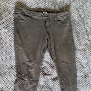 Light charcoal grey jeggings